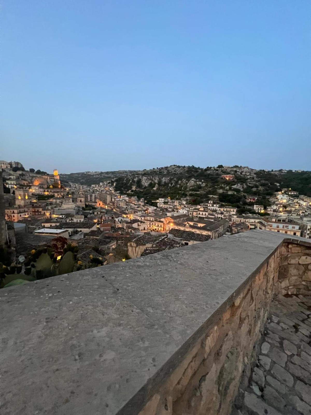 Centro Storico Modica - 2 Min A Piedi Da Corso Umberto I Apartment ภายนอก รูปภาพ